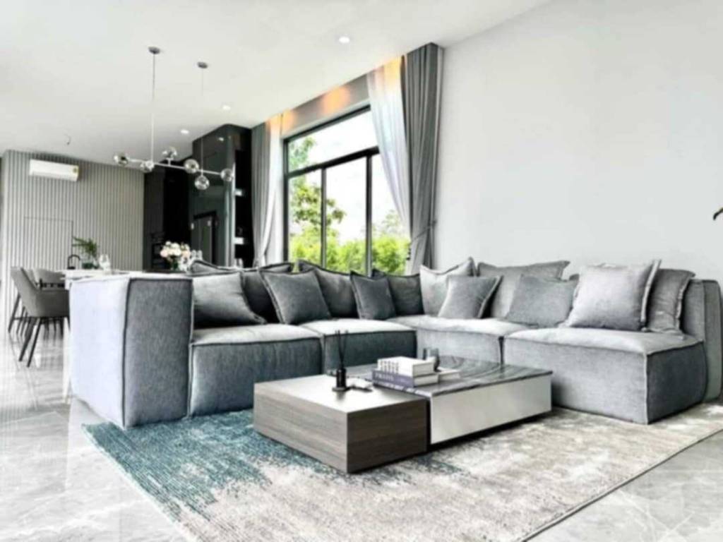 Вилла с 4 спальнями в Паттайя, Таиланд № 27165