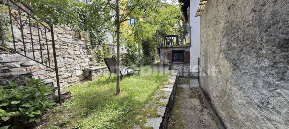 2 bedrooms House in Gera Lario, Italy No. 309419 10