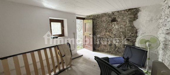 2 bedrooms House in Gera Lario, Italy No. 309419 9