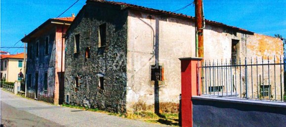 3غرفة منزل في Fivizzano, Italy رقم 155315 11