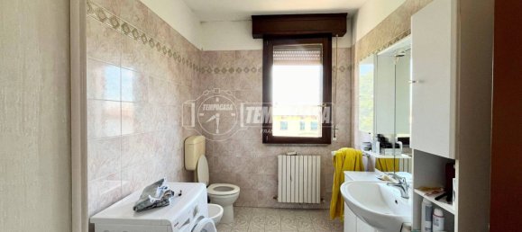 Apartamento T1 em San Prospero, Italy N.º 304590 7
