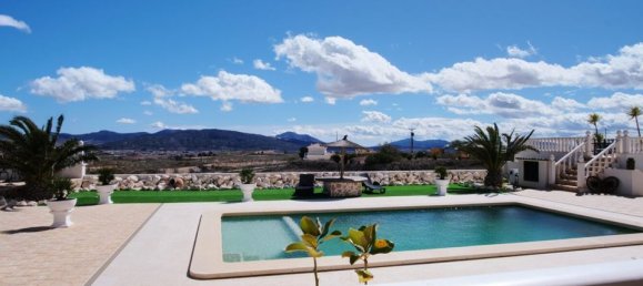 4 bedrooms House in Pinoso, Spain No. 170281 34