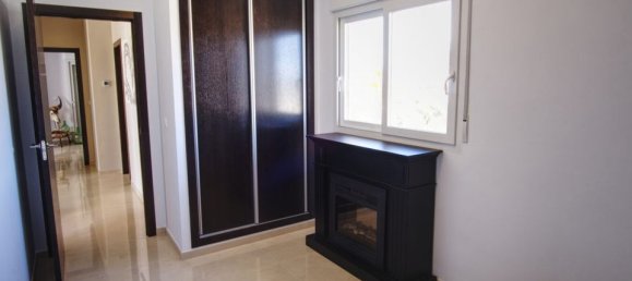 4 bedrooms House in Pinoso, Spain No. 170281 18