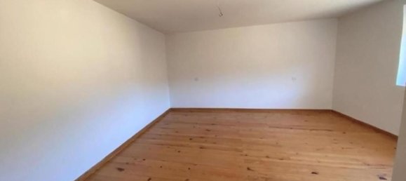 Casa de 5 dormitorios en Garrafe de Torío, Spain No. 107734 15