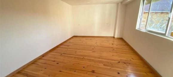 Casa de 5 dormitorios en Garrafe de Torío, Spain No. 107734 7