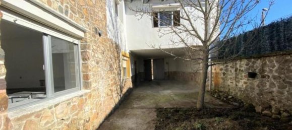 Casa de 5 dormitorios en Garrafe de Torío, Spain No. 107734 21