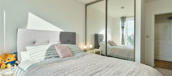 1 bedroom Apartment in London, United Kingdom No. 7814 42