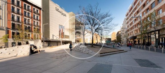 2 bedrooms Apartment in Madrid, Spain No. 118209 16