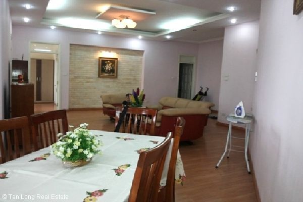 3 Schlafzimmer Wohnung in Cau Giay, Vietnam, Nr. 6403