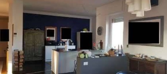 3 Schlafzimmer Penthouse in Busto Arsizio, Italy, Nr. 94195 6