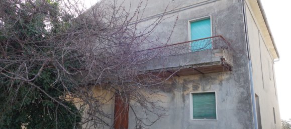 Casa de 8 habitaciónes en Pescara, Italy No. 12580 8