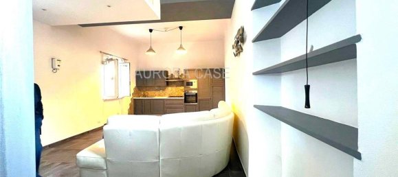 3 bedrooms Villa in Carrara, Italy No. 48095 2