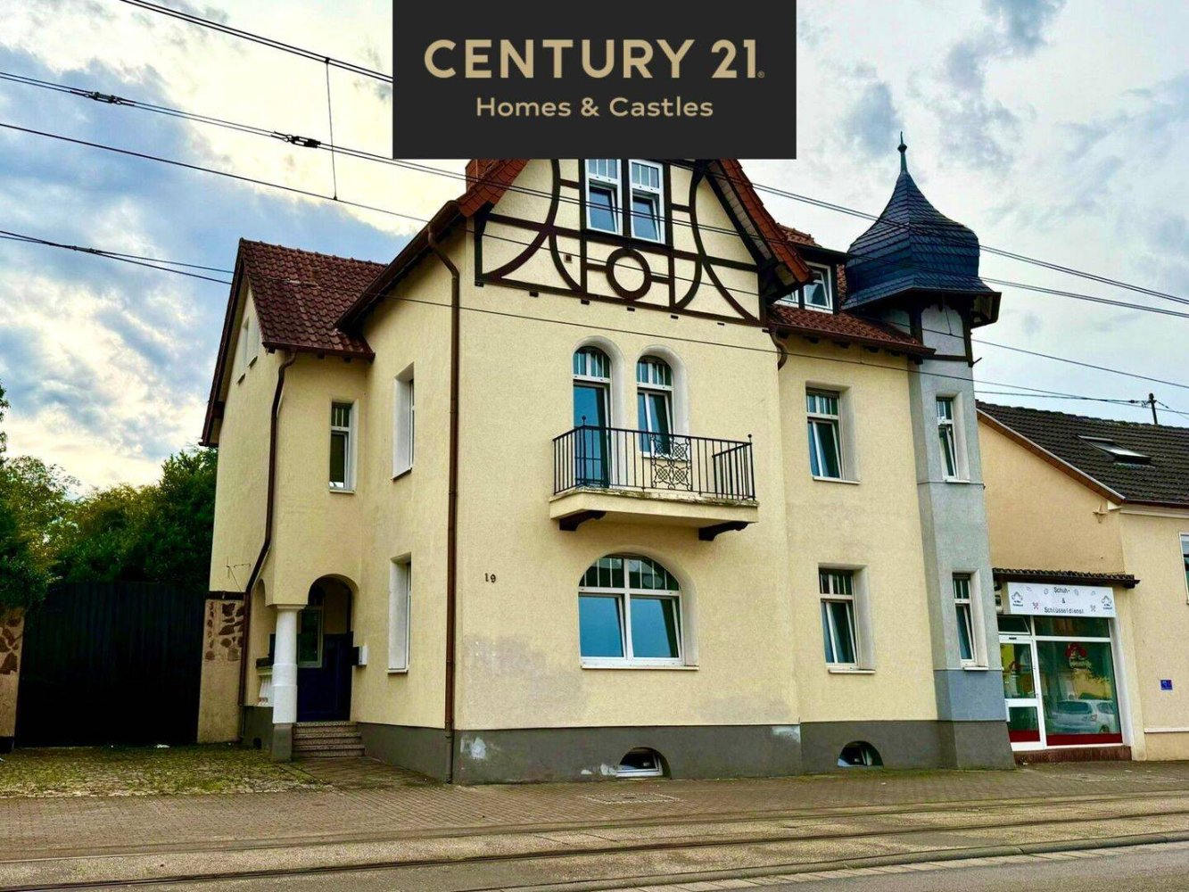 Villa de 12 divisões em Saarbrucken, Germany N.º 337941