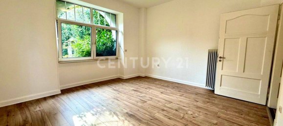 Villa de 12 divisões em Saarbrucken, Germany N.º 337941 3