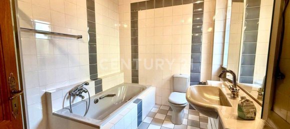 Villa de 12 divisões em Saarbrucken, Germany N.º 337941 13