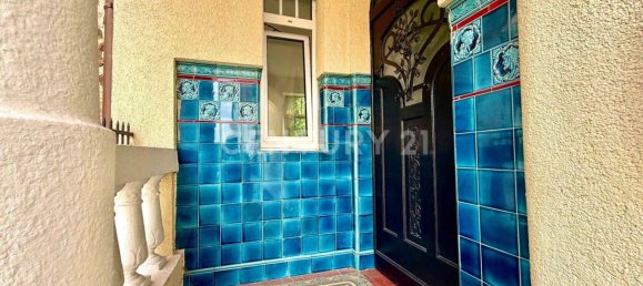 Villa de 12 divisões em Saarbrucken, Germany N.º 337941 2