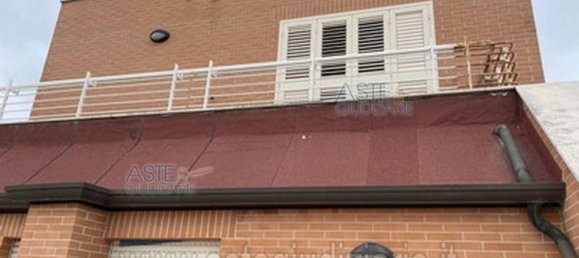 Casa de 11 habitaciónes en Rome, Italy No. 31358 35