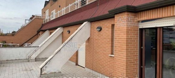 Casa de 11 habitaciónes en Rome, Italy No. 31358 10