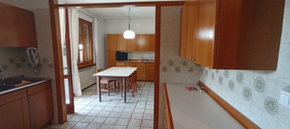 4 غرف نوم منزل في Udine, Italy رقم 338207 7