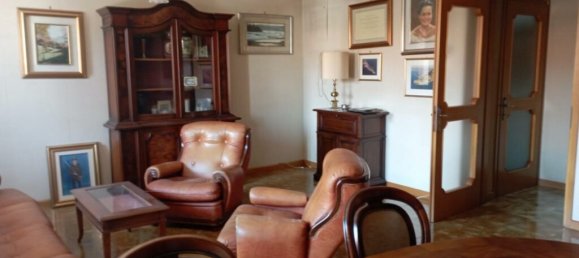 4 غرف نوم منزل في Udine, Italy رقم 338207 5