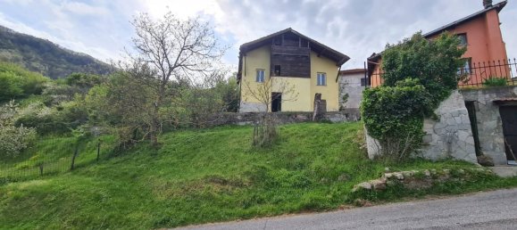 4 bedrooms House in Isola del Cantone, Italy No. 279808 31