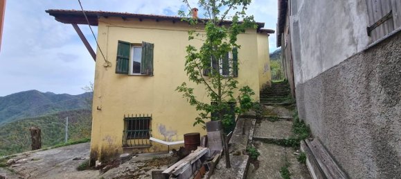 4 bedrooms House in Isola del Cantone, Italy No. 279808 15