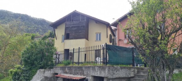 4 bedrooms House in Isola del Cantone, Italy No. 279808 33