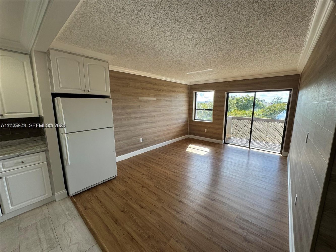 2 dormitorios propiedad comercial en alquiler en Miami, Miami-Dade, Florida, USA № 615222