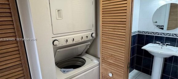 2 dormitorios propiedad comercial en alquiler en Miami, Miami-Dade, Florida, USA № 615222 4