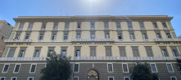 6 Schlafzimmer Penthouse in Naples, Italy, Nr. 333908 2