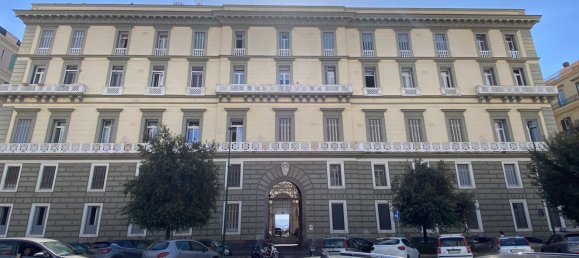 6 Schlafzimmer Penthouse in Naples, Italy, Nr. 333908 3