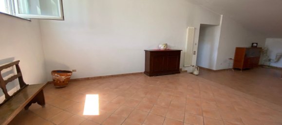 6 Schlafzimmer Penthouse in Naples, Italy, Nr. 333908 11