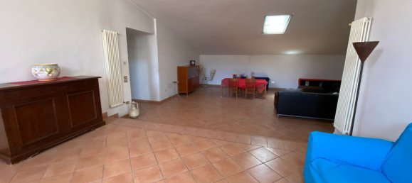 6 Schlafzimmer Penthouse in Naples, Italy, Nr. 333908 10