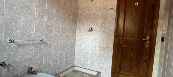8-Zimmer Haus in Montecatini Terme, Italy, Nr. 75588 16