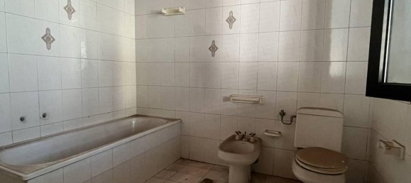8-Zimmer Haus in Montecatini Terme, Italy, Nr. 75588 7