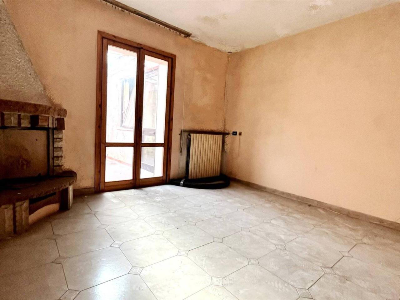 8-Zimmer Haus in Montecatini Terme, Italy, Nr. 75588