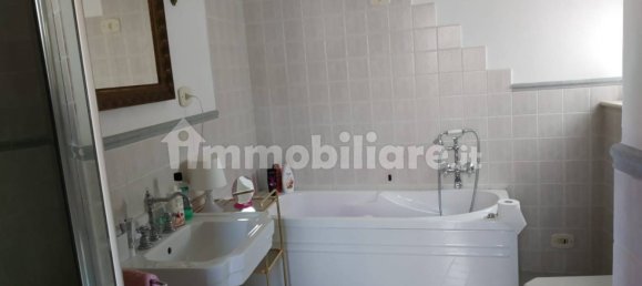 Квартира с 2 спальнями в Кьети, Италия № 296091 7