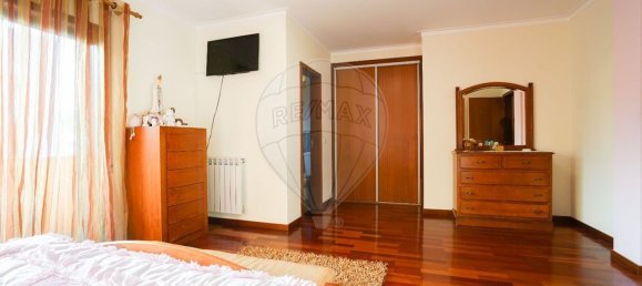 Casa de 3 dormitorios en Povoa de Lanhoso, Portugal No. 181269 20