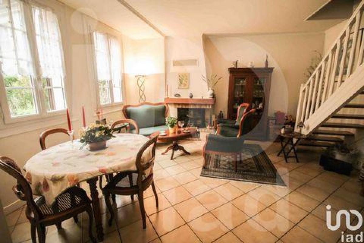 3 Schlafzimmer Haus in Aubergenville, France, Nr. 28719