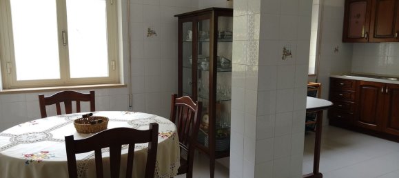 4 rooms Apartment in Civitella Roveto, Italy No. 85969 7