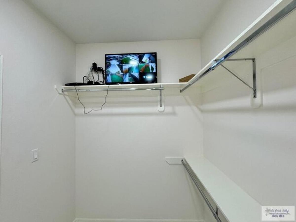 Дом с 4 спальнями в Brownsville, США № 235898