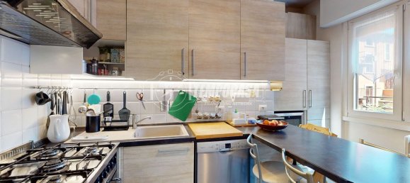 Apartamento T3 em Milan, Italy N.º 364220 11