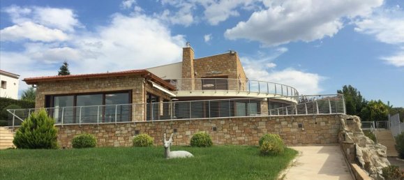 5 bedrooms Villa in Panorama, Greece No. 5457 2