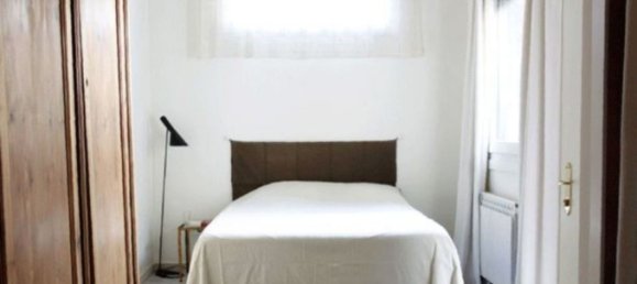 2 bedrooms House in Madrid, Spain No. 112432 14