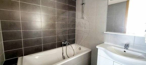 Здание с 2 спальнями в Риксхайм, Франция № 228292 4