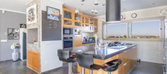 4 bedrooms House in Bombarral, Portugal No. 140903 10