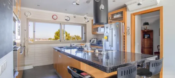 4 bedrooms House in Bombarral, Portugal No. 140903 12