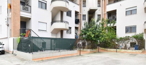 2 bedrooms Apartment in Sermoneta, Italy No. 169689 4