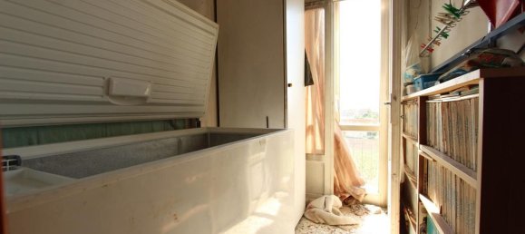 Apartamento de 4 dormitorios en Caldiero, Italy No. 324067 9