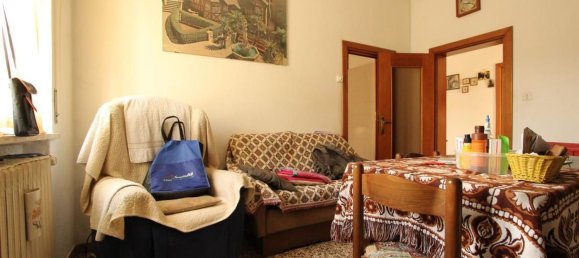 Apartamento de 4 dormitorios en Caldiero, Italy No. 324067 4